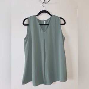 Chic Sleeveless Sage Blouse